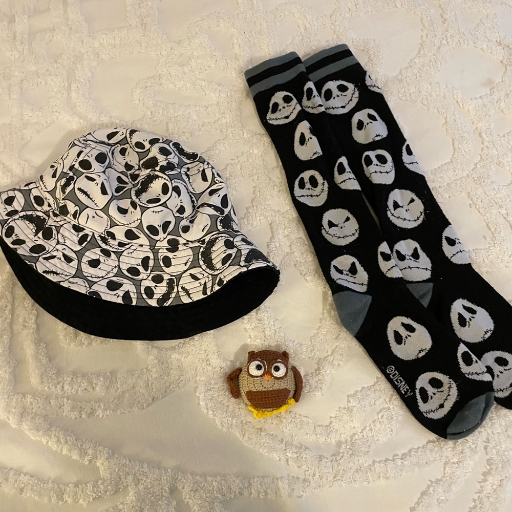 Nightmare Before Christmas Jack Face Bucket Hat and bonus matching knee socks